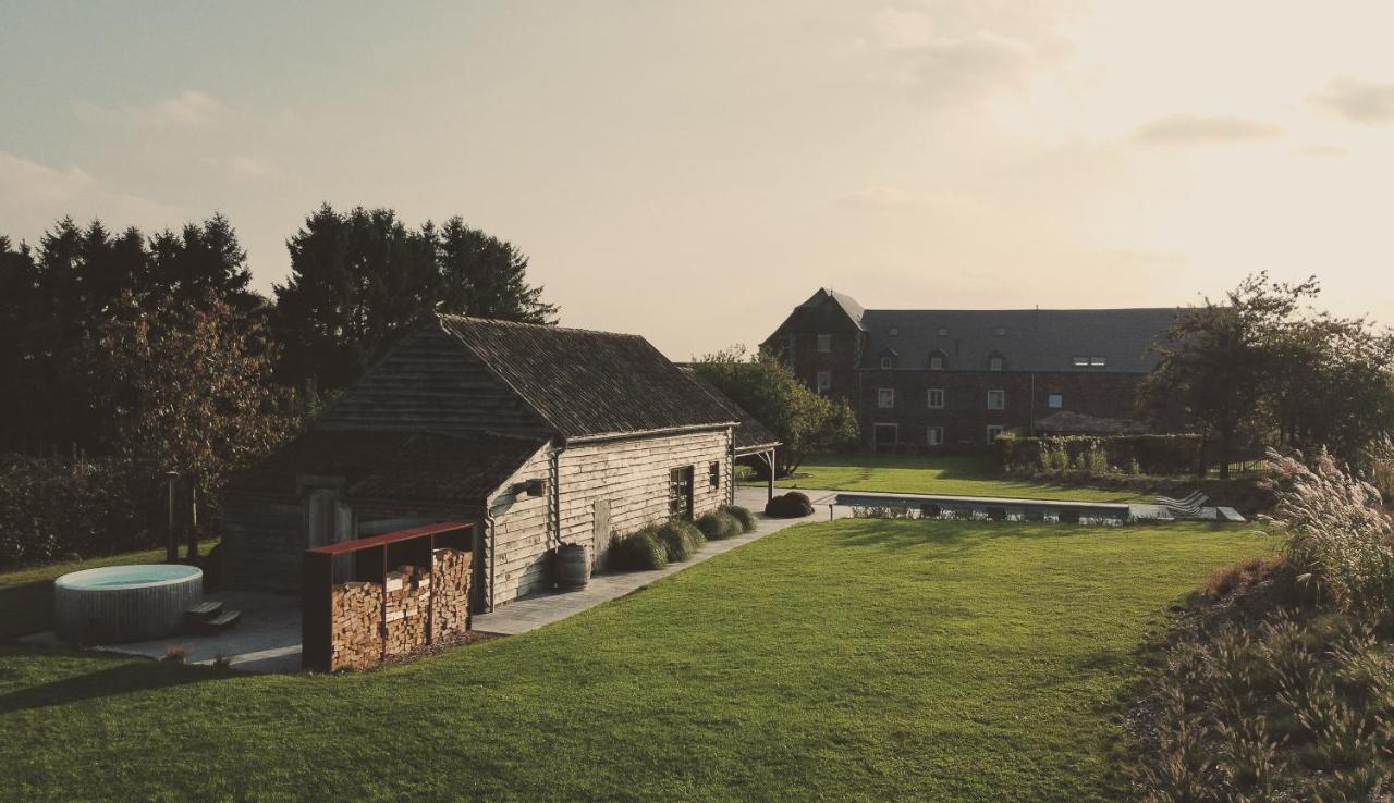 Domaine Sur Les Sarts Hotell Ohey Eksteriør bilde
