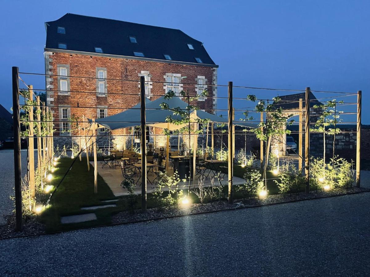 Domaine Sur Les Sarts Hotell Ohey Eksteriør bilde