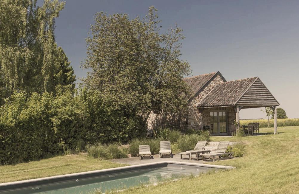 Domaine Sur Les Sarts Hotell Ohey Eksteriør bilde